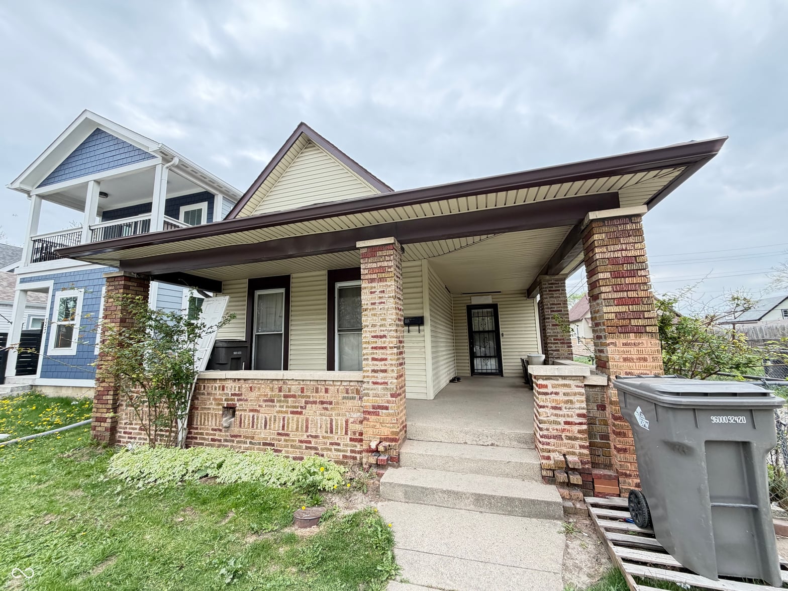 Front exterior at 349 E Morris Street, Indianapolis, IN