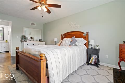 Photo of 231 Aspen Way, Noblesville, IN