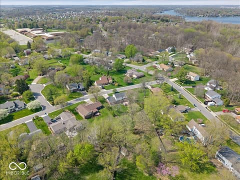 Photo of 231 Aspen Way, Noblesville, IN