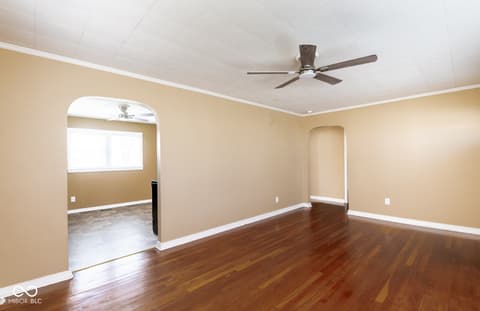 Photo of 267 S Second Street, Scottsburg, IN