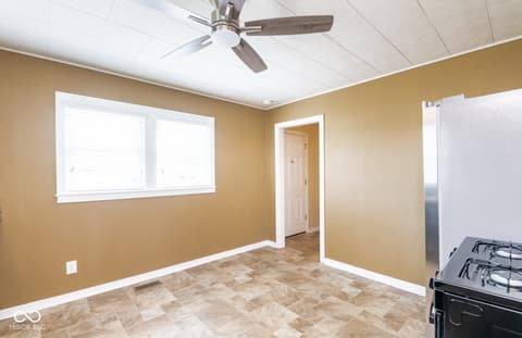 Photo of 267 S Second Street, Scottsburg, IN