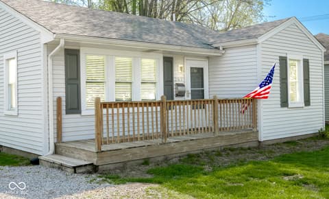 Photo of 267 S Second Street, Scottsburg, IN