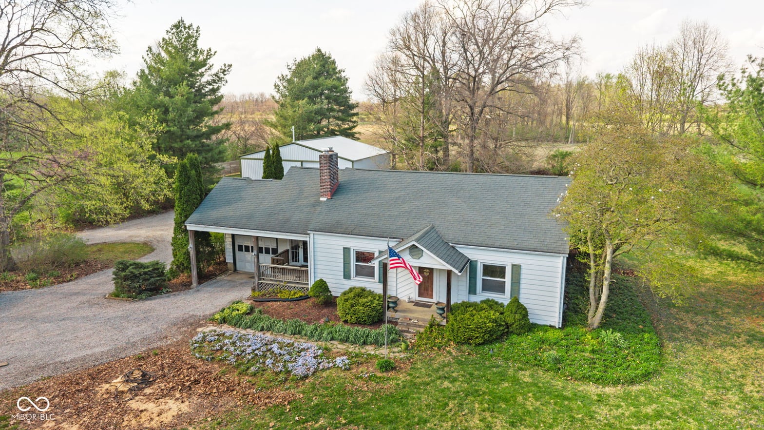 Front exterior at 950 E State Road 32, Lebanon, IN