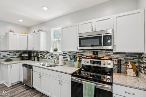 Kitchen at 554 N Oakland Avenue, Indianapolis, IN