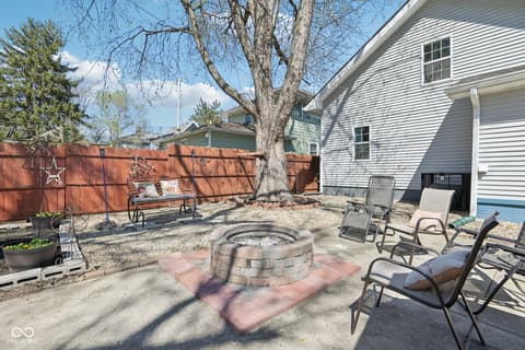 Outdoor living area at 554 N Oakland Avenue, Indianapolis, IN