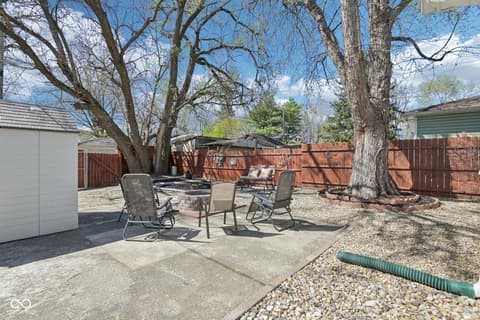 Outdoor living area at 554 N Oakland Avenue, Indianapolis, IN