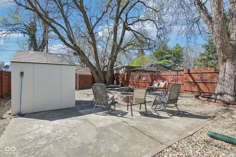 Outdoor living area at 554 N Oakland Avenue, Indianapolis, IN