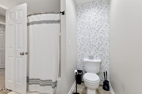 Photo of 120 Shakers Way, North Vernon, IN