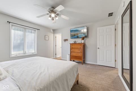 Photo of 120 Shakers Way, North Vernon, IN