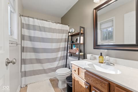 Photo of 120 Shakers Way, North Vernon, IN