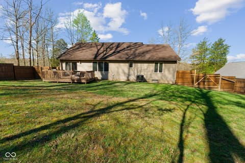 Photo of 120 Shakers Way, North Vernon, IN