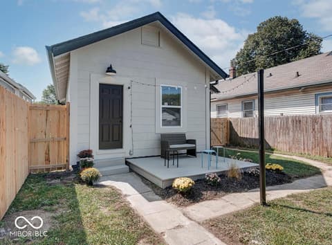 Photo of 1414 Finley Avenue, Indianapolis, IN