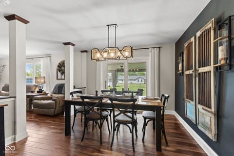 Dining room at 3436 McDaniel Drive, Martinsville, IN