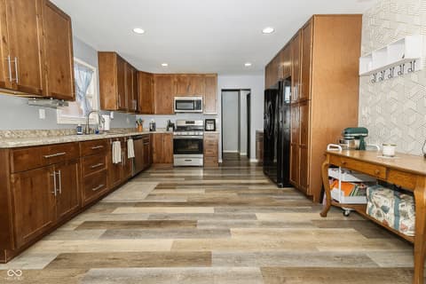 Photo of 5787 W 300 S, Jamestown, IN