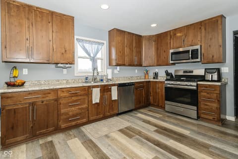Photo of 5787 W 300 S, Jamestown, IN