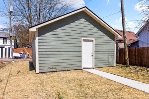 Photo of 106 Wisconsin Street, Indianapolis, IN