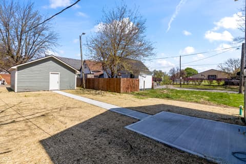 Photo of 106 Wisconsin Street, Indianapolis, IN
