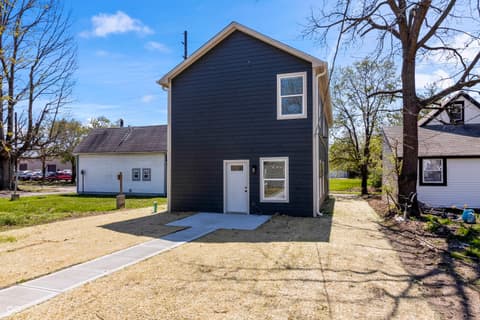 Photo of 106 Wisconsin Street, Indianapolis, IN