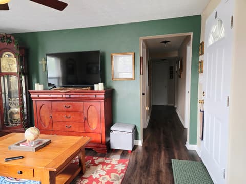 Photo of 360 N Colfax Street, Martinsville, IN