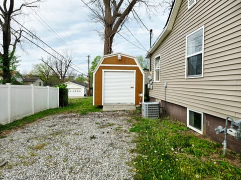 Photo of 360 N Colfax Street, Martinsville, IN