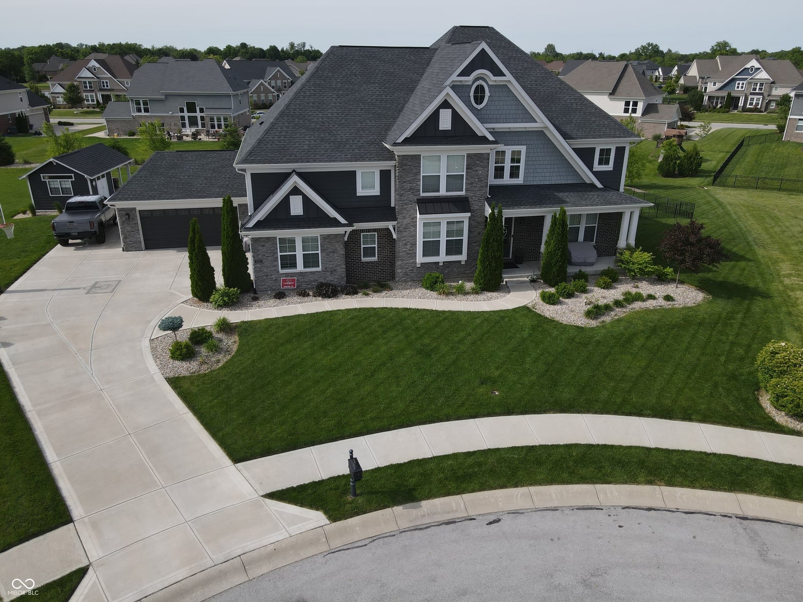 Photo of 5732 Lake Bend Court, Bargersville, IN