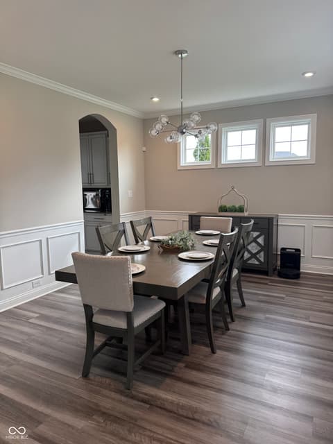 Photo of 5732 Lake Bend Court, Bargersville, IN
