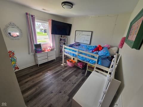 Bedroom at 803 Park Drive, Lebanon, IN