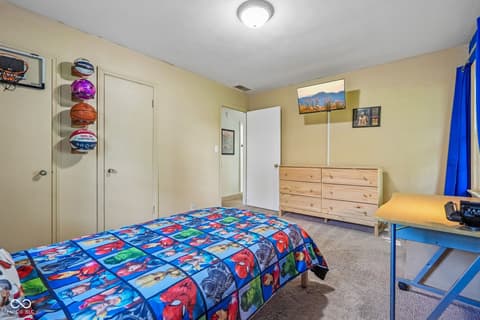 Photo of 816 Longfellow Road, Anderson, IN