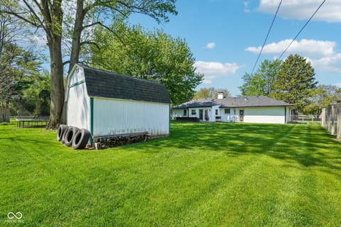 Photo of 816 Longfellow Road, Anderson, IN