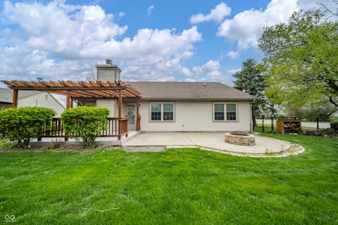 Photo of 18537 Harvest Meadows Drive W, Westfield, IN