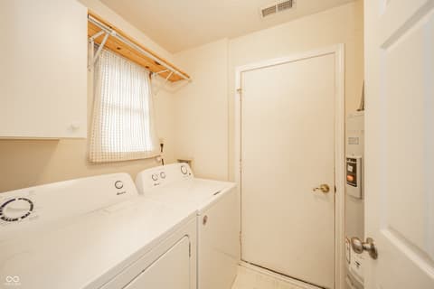 Photo of 18537 Harvest Meadows Drive W, Westfield, IN
