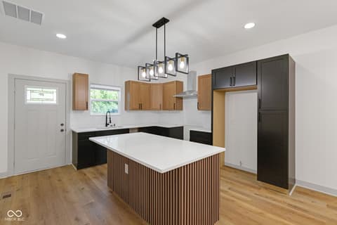 Photo of 35 S Bradley Avenue, Indianapolis, IN