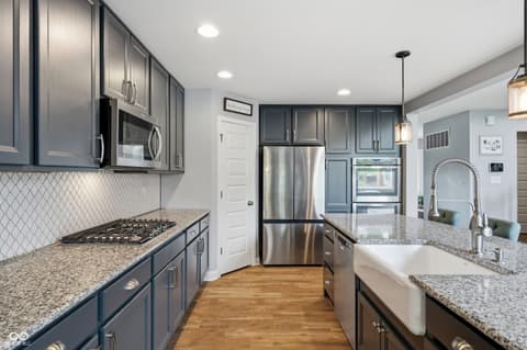 Photo of 692 Ridge Gate Drive, Brownsburg, IN