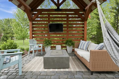 Photo of 692 Ridge Gate Drive, Brownsburg, IN