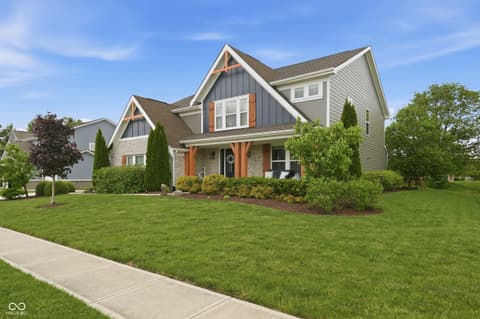 Photo of 692 Ridge Gate Drive, Brownsburg, IN