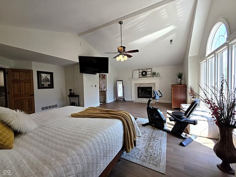 Photo of 115 Jordan Road, Indianapolis, IN
