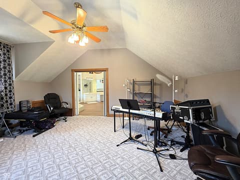 Photo of 115 Jordan Road, Indianapolis, IN