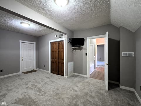Photo of 115 Jordan Road, Indianapolis, IN