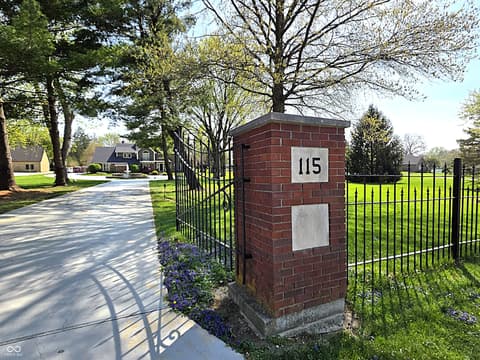 Photo of 115 Jordan Road, Indianapolis, IN