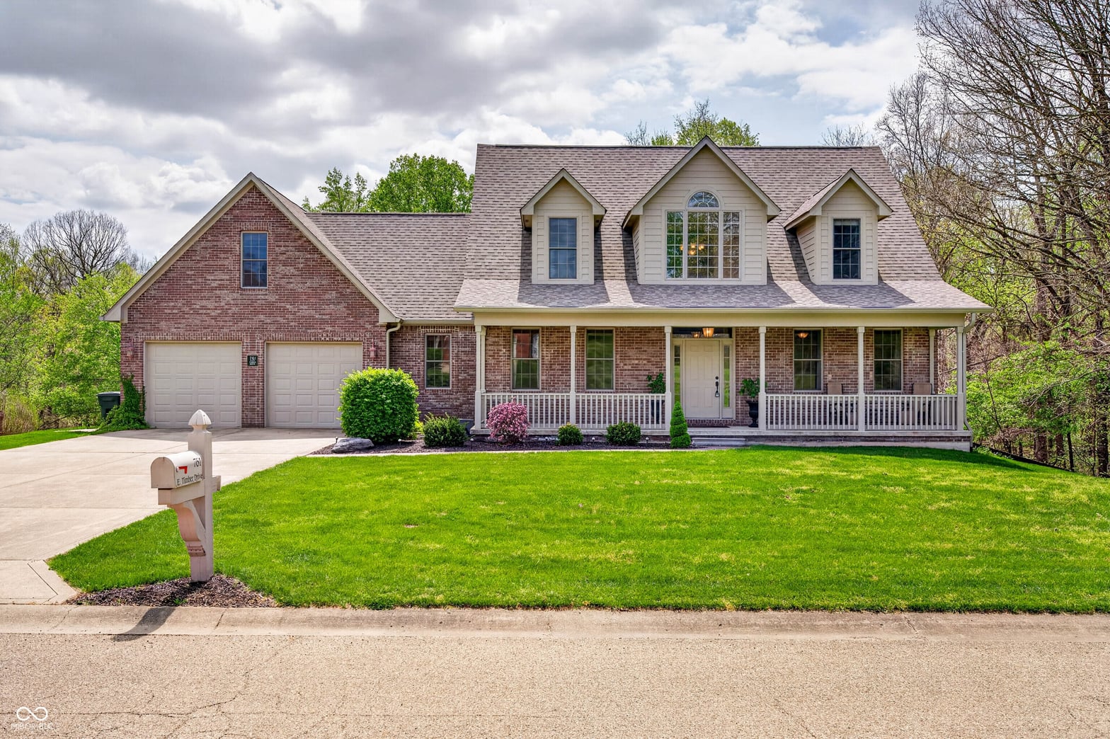Photo of 761 E Timber Drive, Martinsville, IN