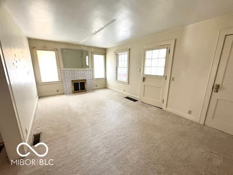 Photo of 411 N College Street, Rockville, IN