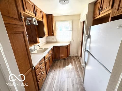 Photo of 411 N College Street, Rockville, IN