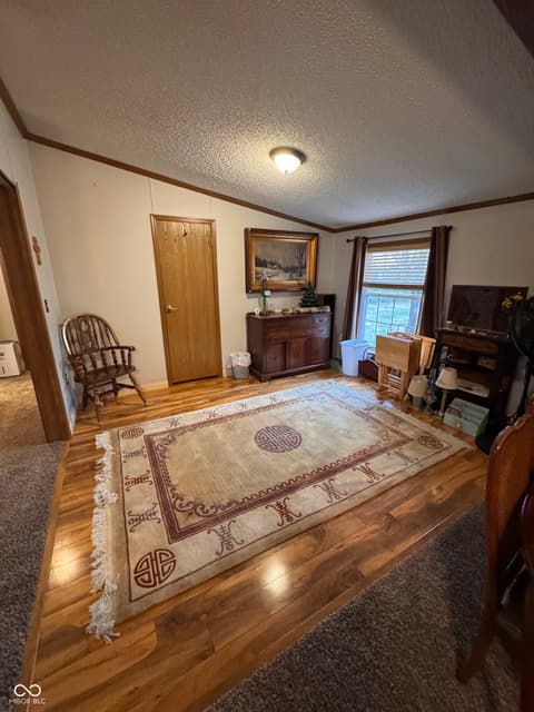 Sitting Room — 805 Reformatory Road, Pendleton, IN