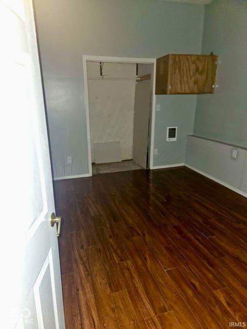 Photo of 242 W Main Street, Ellettsville, IN