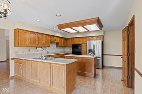 Photo of 6605 Mossy Rock Lane, Indianapolis, IN