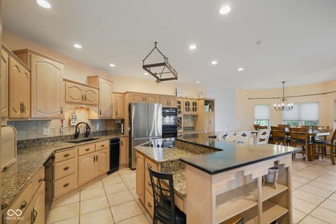Photo of 1288 W County Road 215 S, Connersville, IN