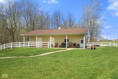 Photo of 1288 W County Road 215 S, Connersville, IN