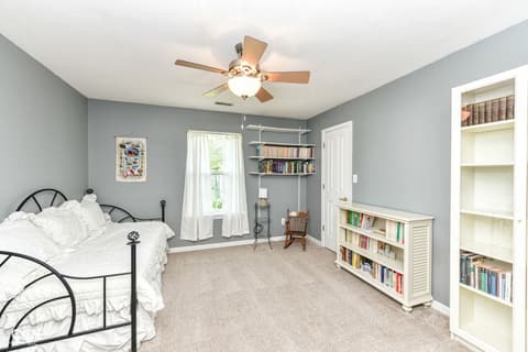 Photo of 328 Brooks, Brownsburg, IN