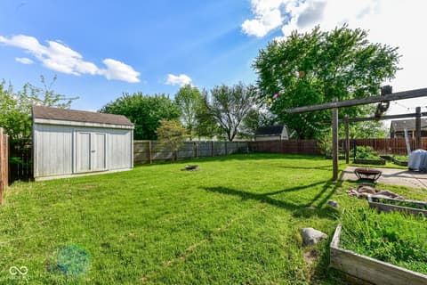 Photo of 328 Brooks, Brownsburg, IN