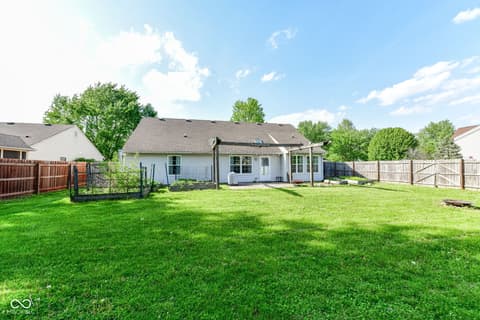 Photo of 328 Brooks, Brownsburg, IN